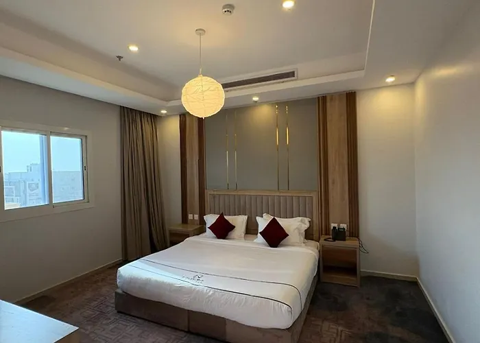 Golden New Umu Alquraa Hotel